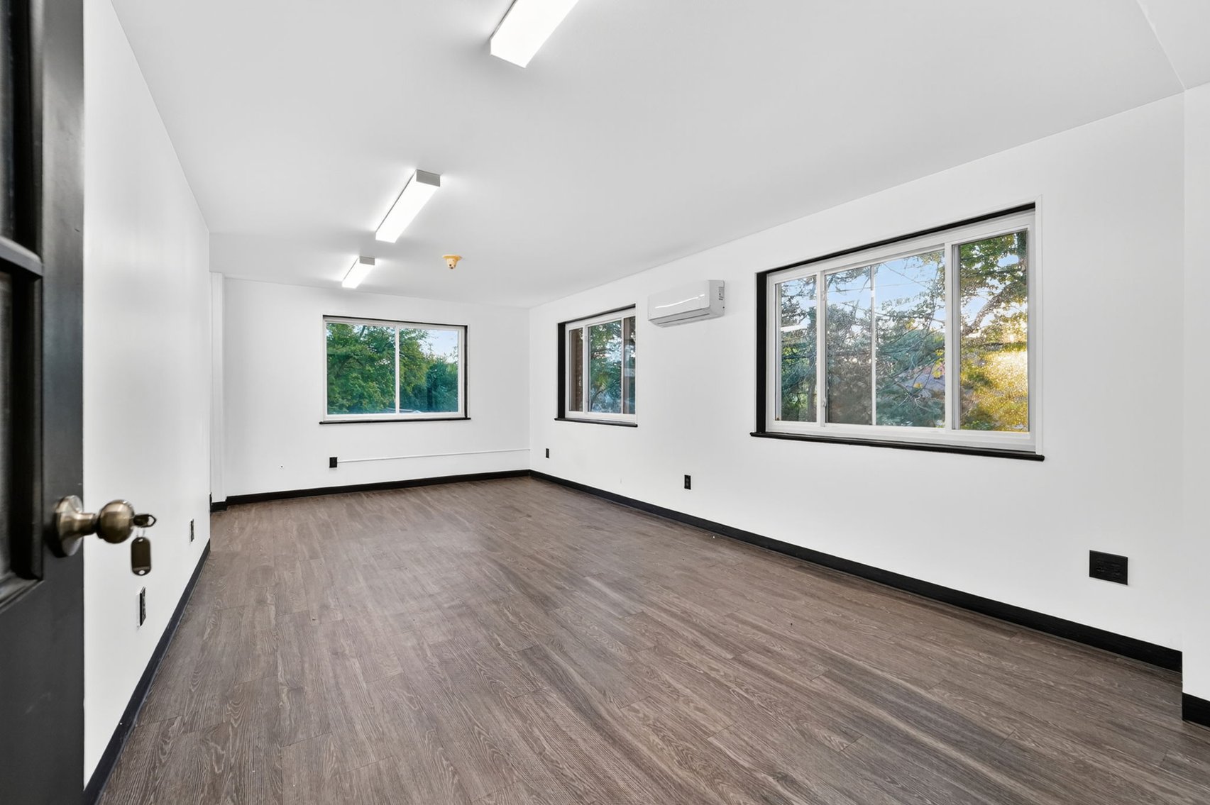 Image for MINIMUM BID AUCTION $499,000! 3151 Chollett Dr