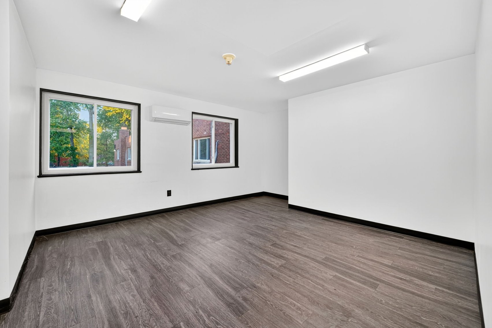 Image for MINIMUM BID AUCTION $499,000! 3151 Chollett Dr