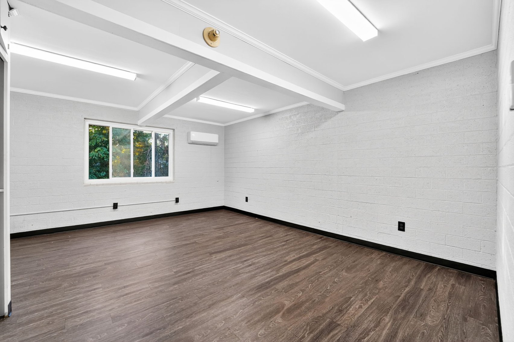 Image for MINIMUM BID AUCTION $499,000! 3151 Chollett Dr