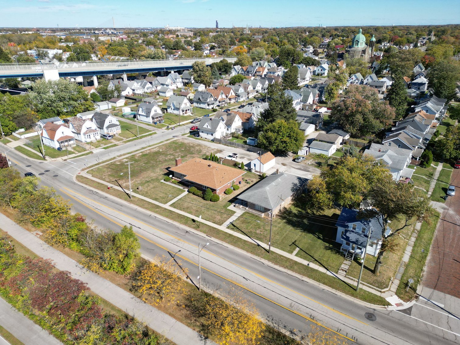 Image for MINIMUM BID AUCTION $99,000! 611 Miami St