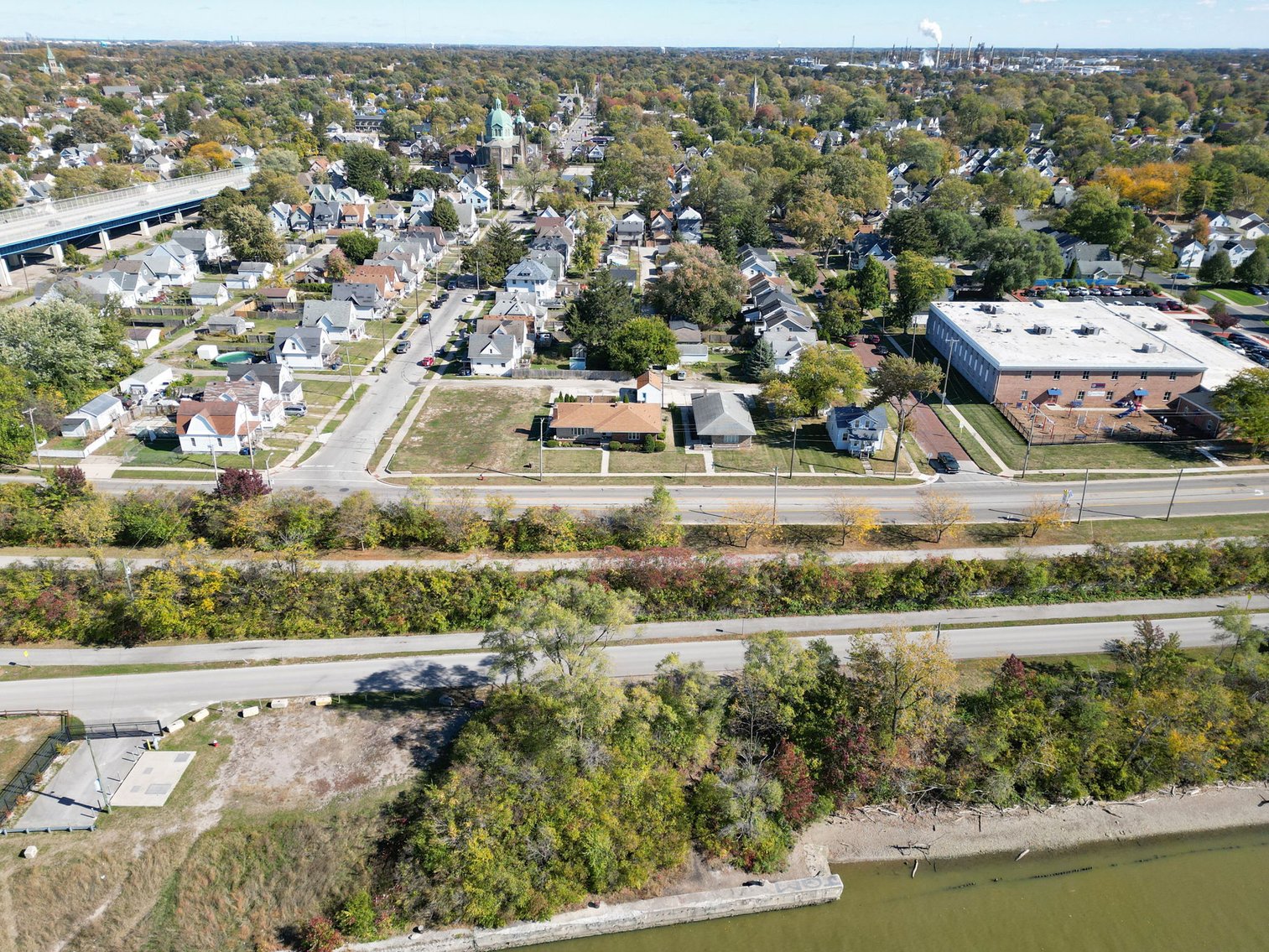 Image for MINIMUM BID AUCTION $99,000! 611 Miami St