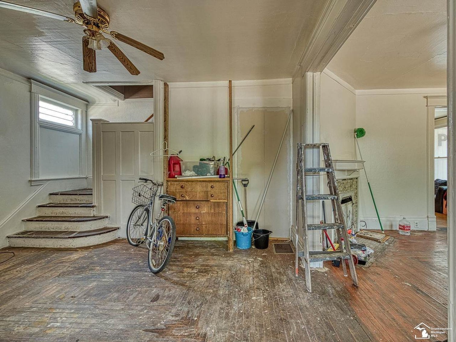 Image for MINIMUM BID AUCTION $49,000! 611 S. Monroe St.