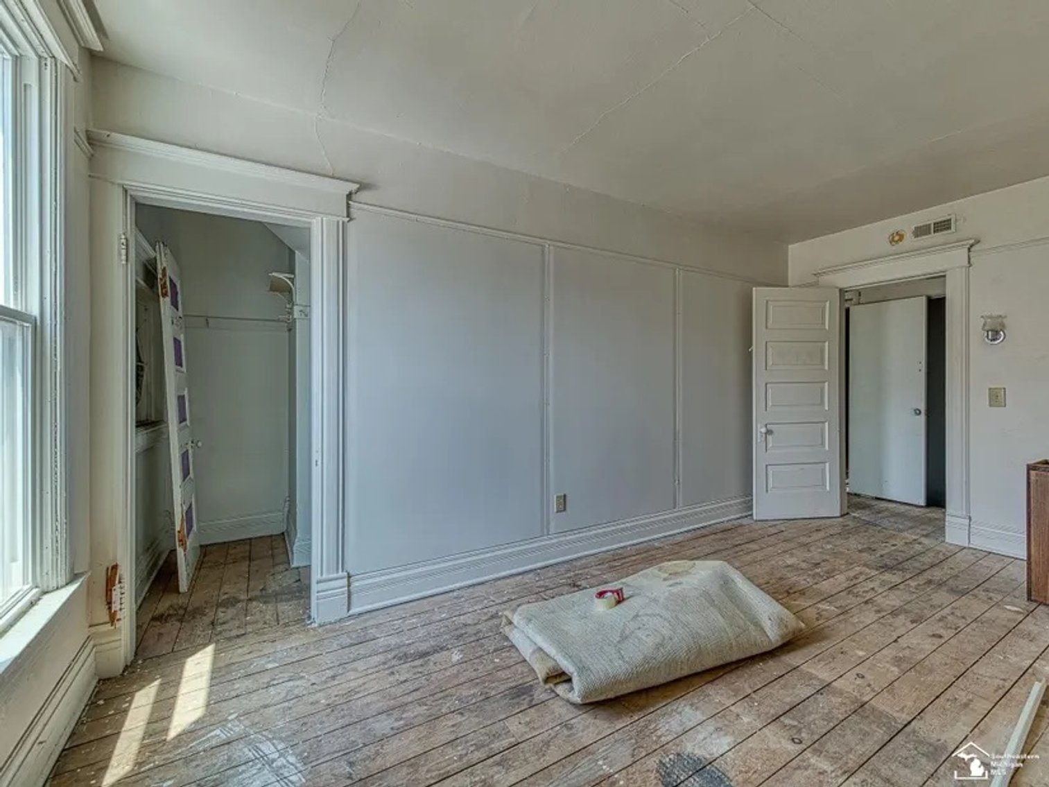 Image for MINIMUM BID AUCTION $49,000! 611 S. Monroe St.