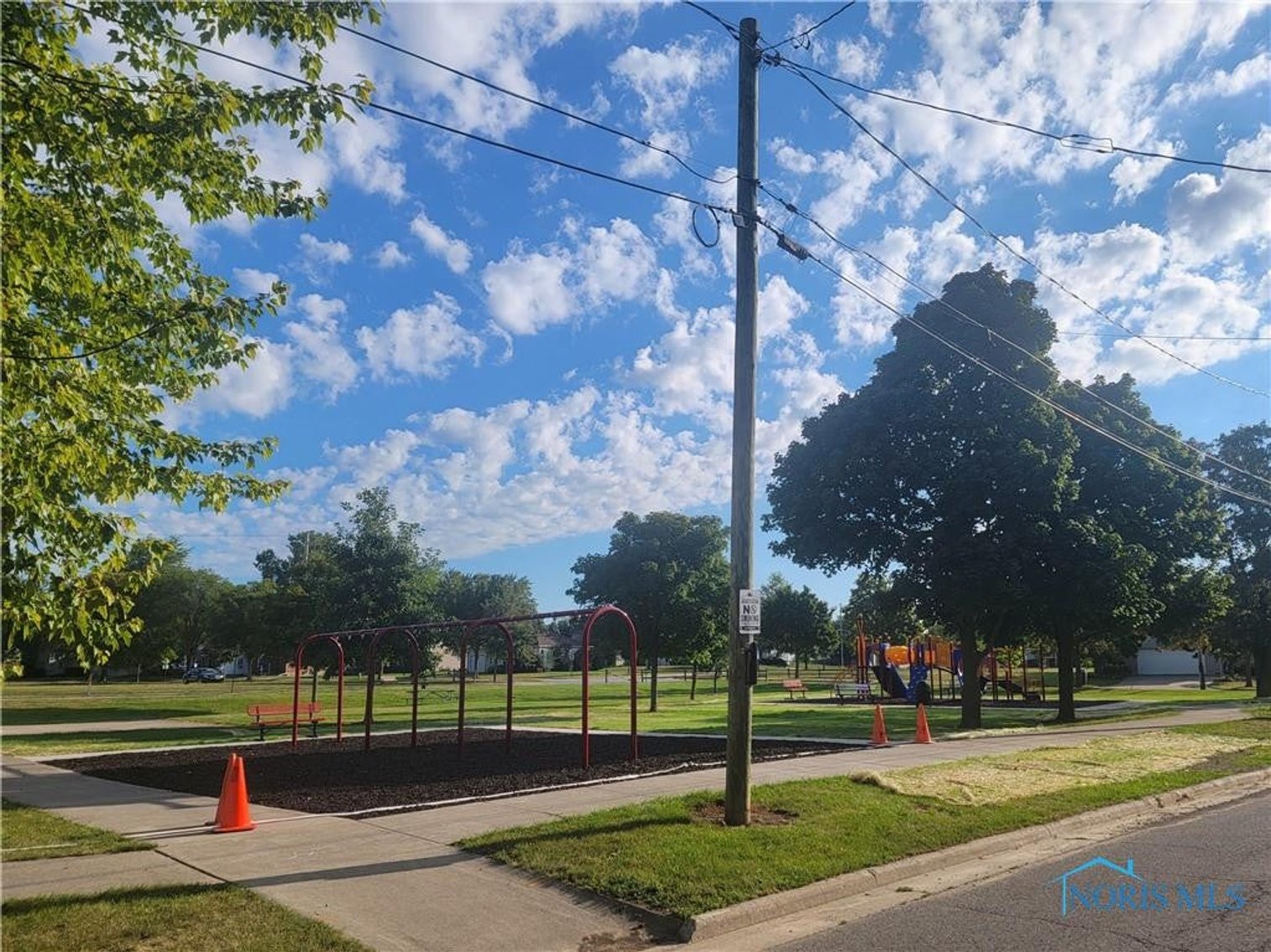 Image for MINIMUM BID AUCTION $70,000! 227 Wabash St