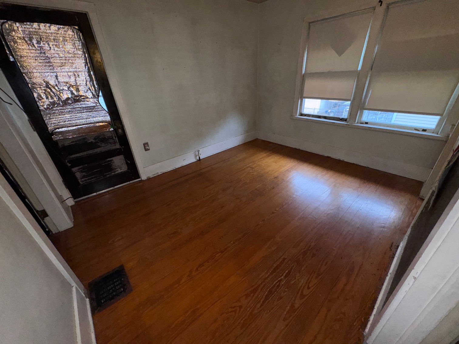 Image for SOLD PRIOR TO AUCTION! 3626 Hazelhurst Ave