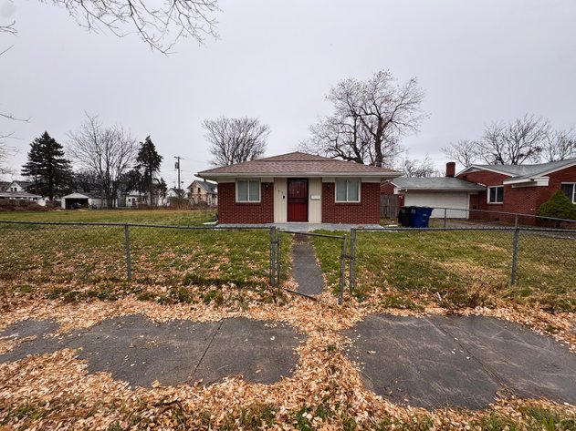 Image for MINIMUM BID AUCTION $29,000! 1431 Moore St