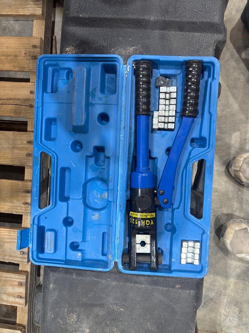 Image for Shine Solar Work Equipment & Trailers