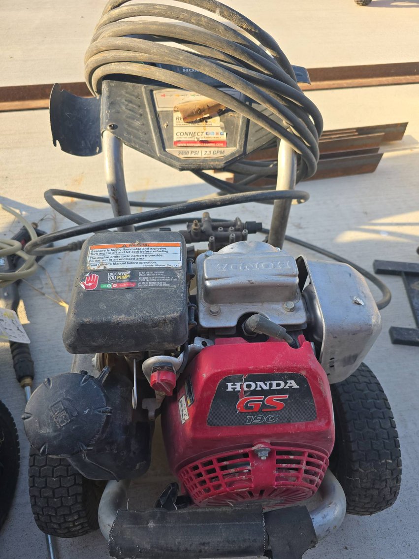 Image for Kyle & Rasha Sands