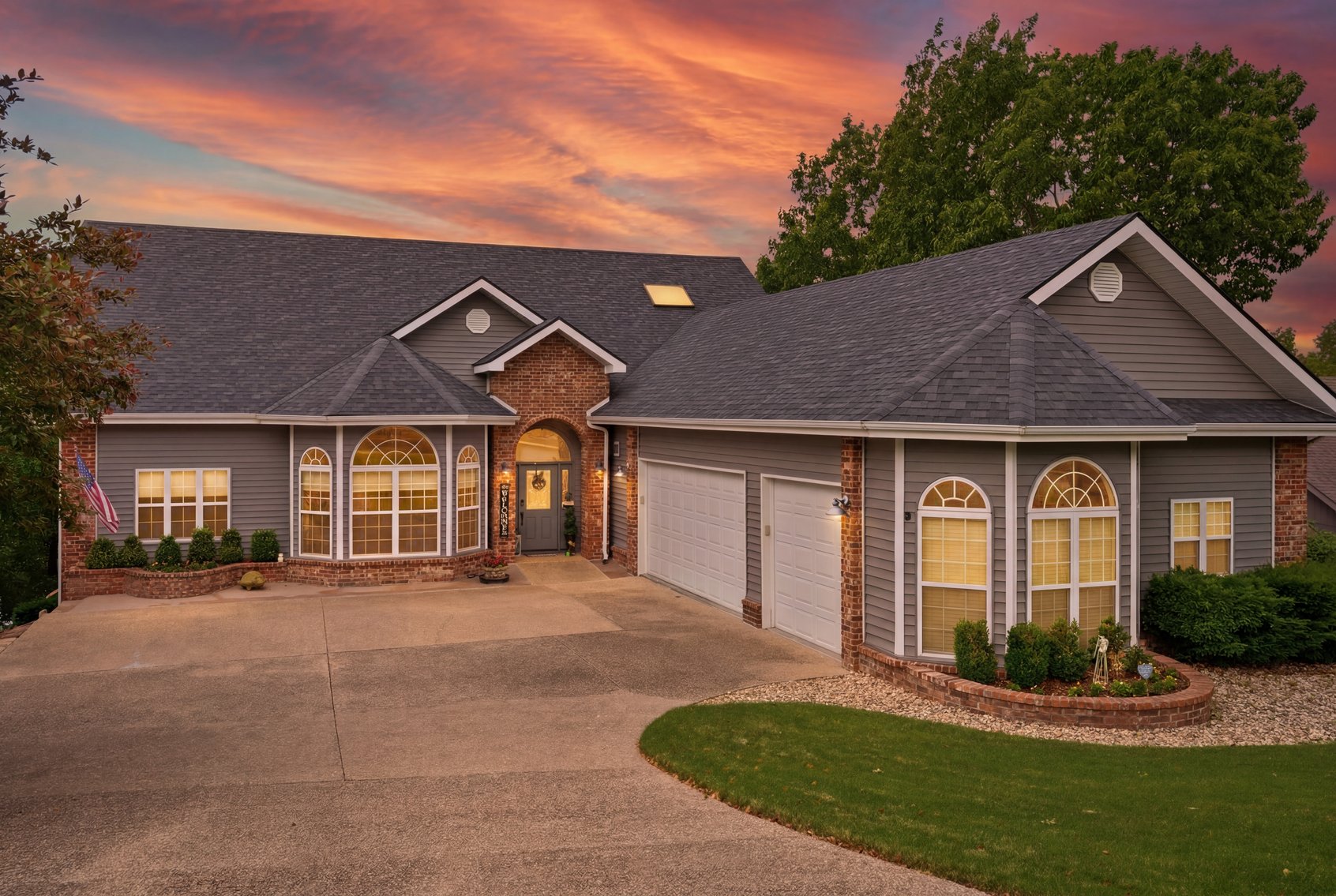 Image for 9 Dunedin Place Bella Vista AR - Live and Webcast Real Estate Auction