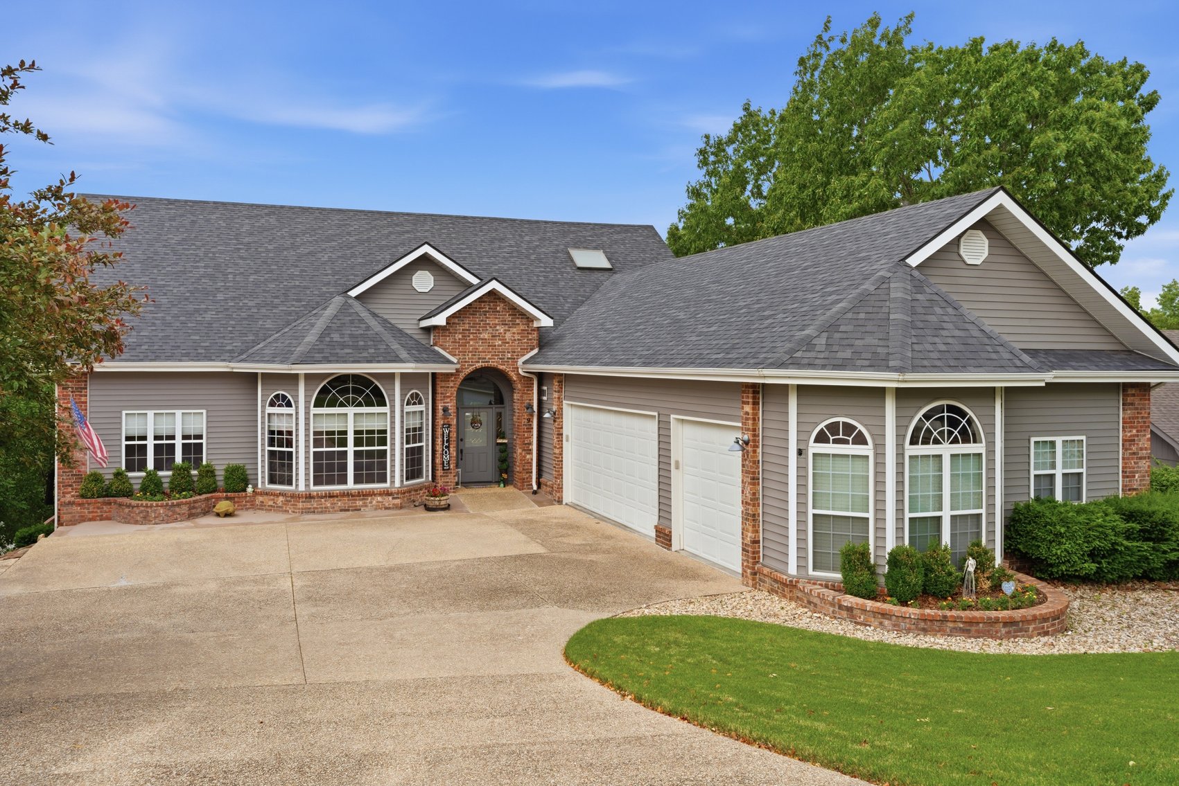 Image for 9 Dunedin Place Bella Vista AR - Live and Webcast Real Estate Auction