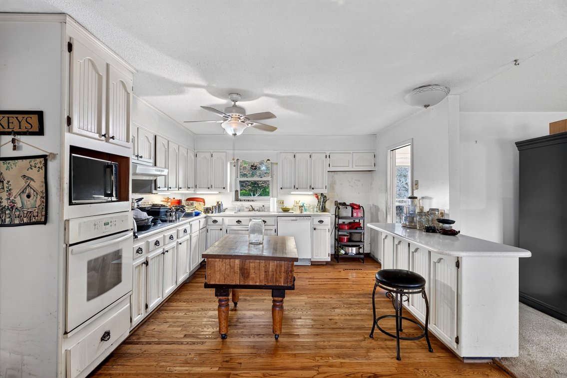 Image for Estate of Larry and Diane Price
