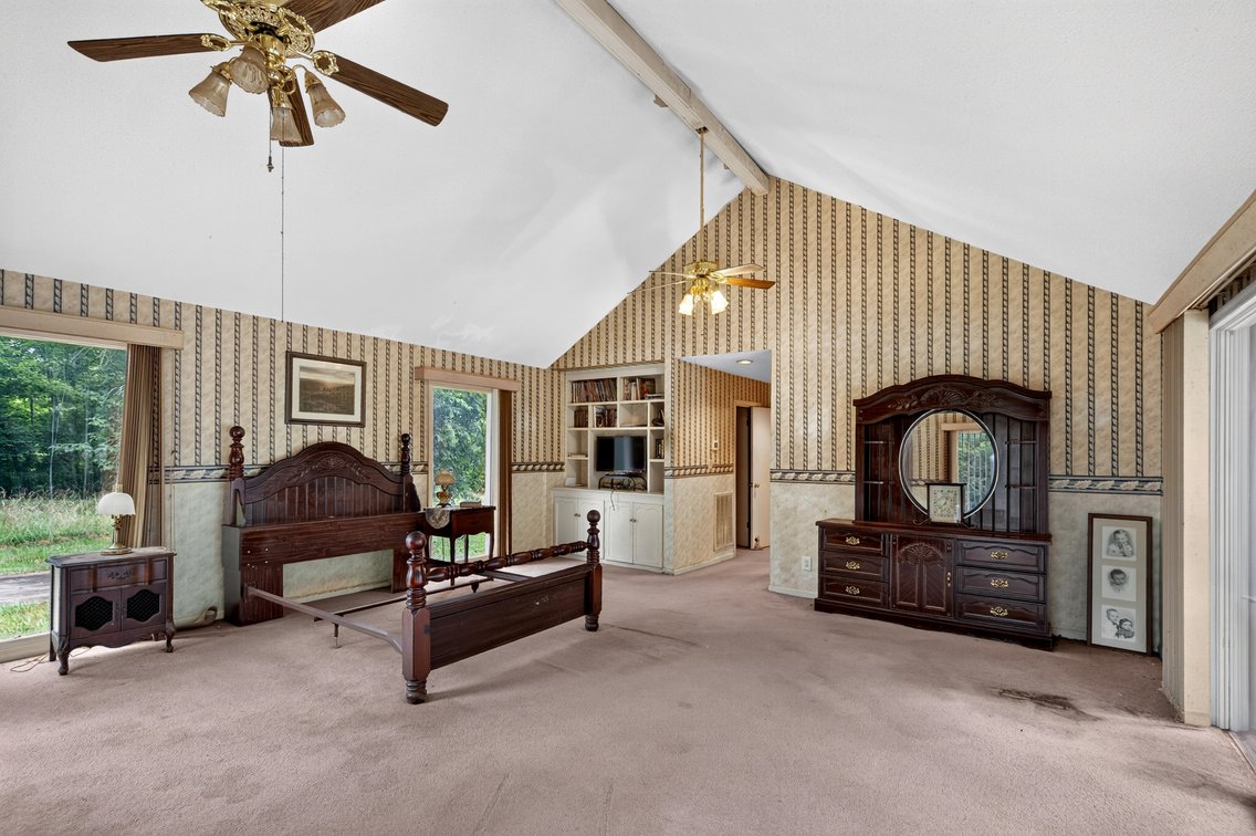 Image for Estate of Larry and Diane Price