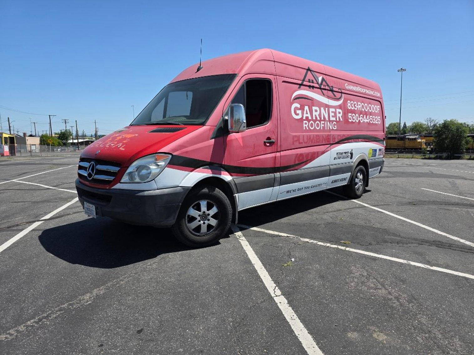 Image for May Heavy Equipment Vehicles & Appliances (Online Only, No Onsite Bidding)