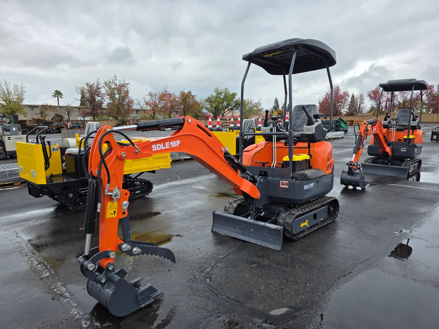 Image for December Heavy Equipment, Vehicles & Appliances