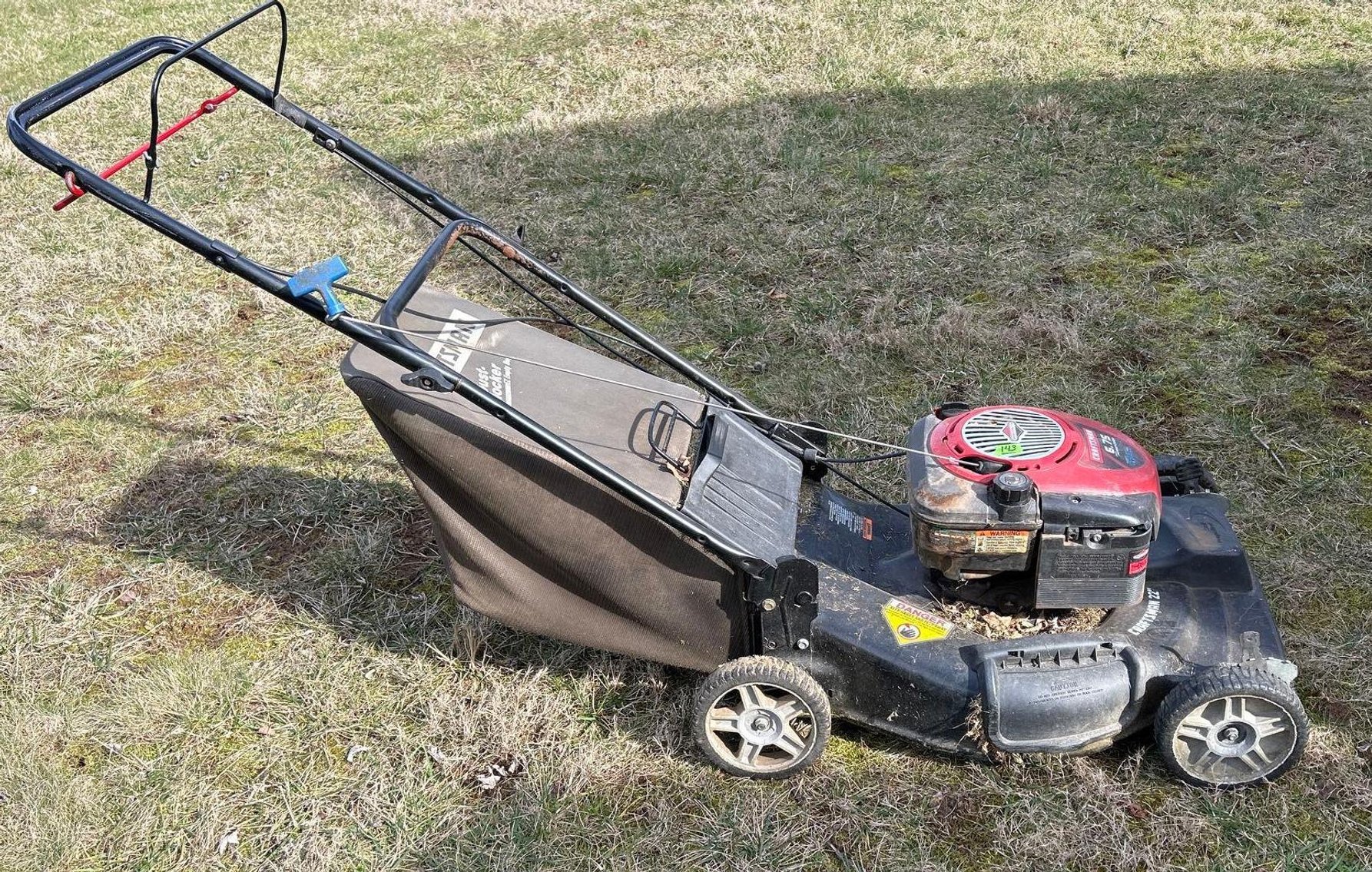 Image for Vince Gill Items, Flatscreen TV's, Pyrex, Household Items, Furniture