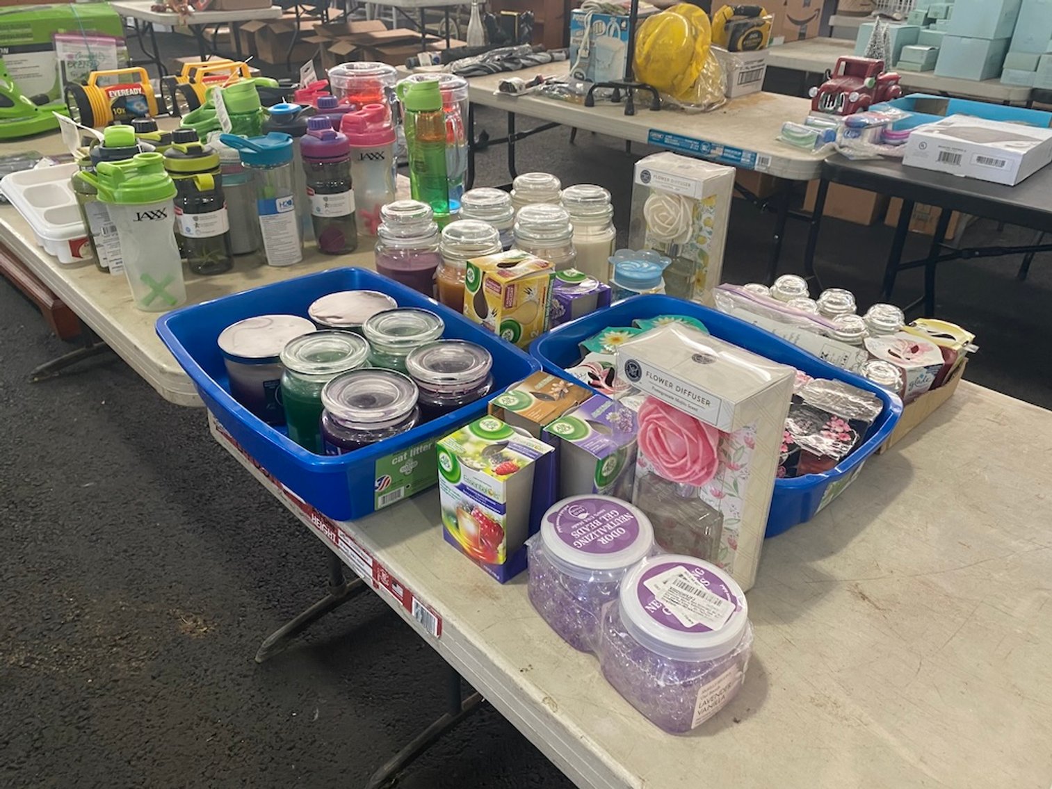 Image for New Costume Jewelry,  New Office Supplies, Lawn Ornaments, Yard Art, New Household and Decor - Virtual Auction