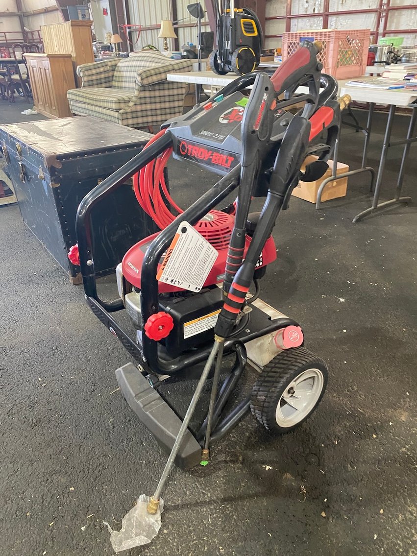 Image for Kubota Tractor, Electric Gem Car, Coins, Farm Equipment, Small Engines, Antiques, Collectibles and New Household Items from the Susan M. Blanchard Estate - Virtual Auction
