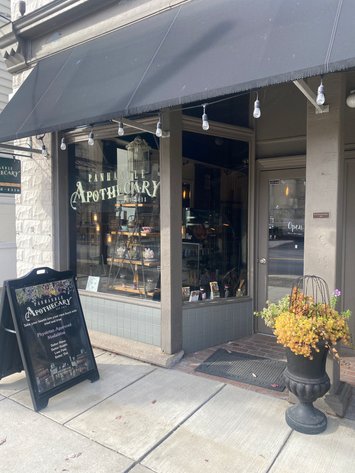 Image for Commercial/Industrial Building & All Contents in Downtown Berkeley Springs, WV