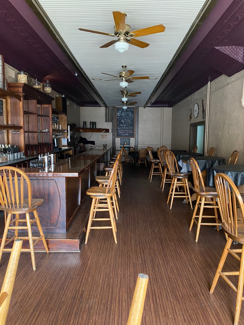 Image for Commercial/Industrial Building & All Contents in Downtown Berkeley Springs, WV