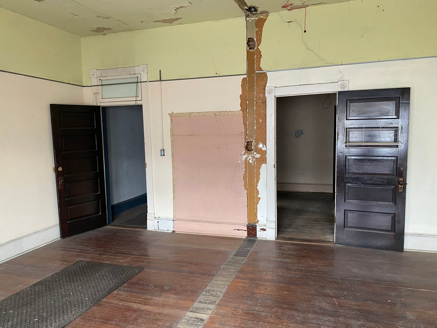 Image for Commercial/Industrial Building & All Contents in Downtown Berkeley Springs, WV