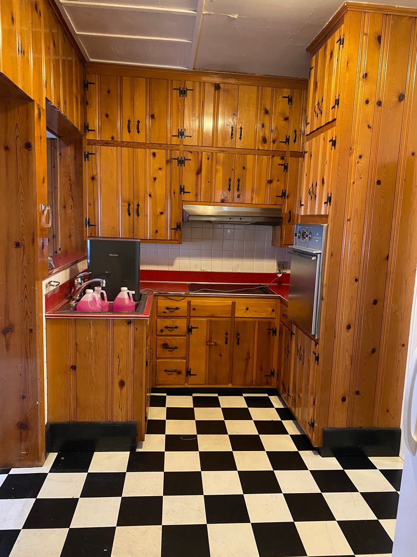 Image for Commercial/Industrial Building & All Contents in Downtown Berkeley Springs, WV