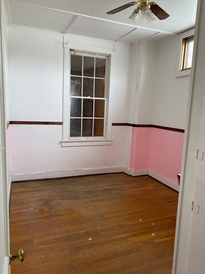 Image for Commercial/Industrial Building & All Contents in Downtown Berkeley Springs, WV