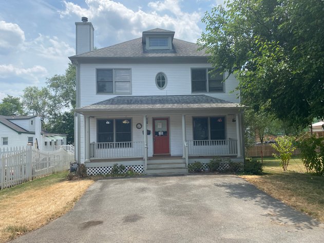 Image for 4 BR/3 BA Home & Adjacent .14 +/- Acre Vacant Lot in The Town of Leesburg, VA--SELLING to the HIGHEST BIDDER!!