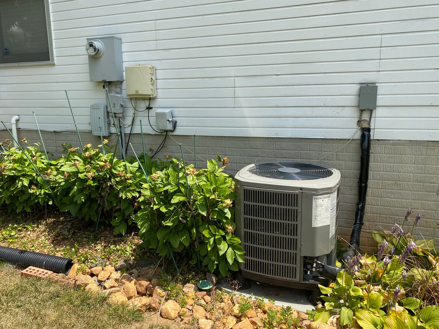 Image for 4 BR/3 BA Home & Adjacent .14 +/- Acre Vacant Lot in The Town of Leesburg, VA--SELLING to the HIGHEST BIDDER!!