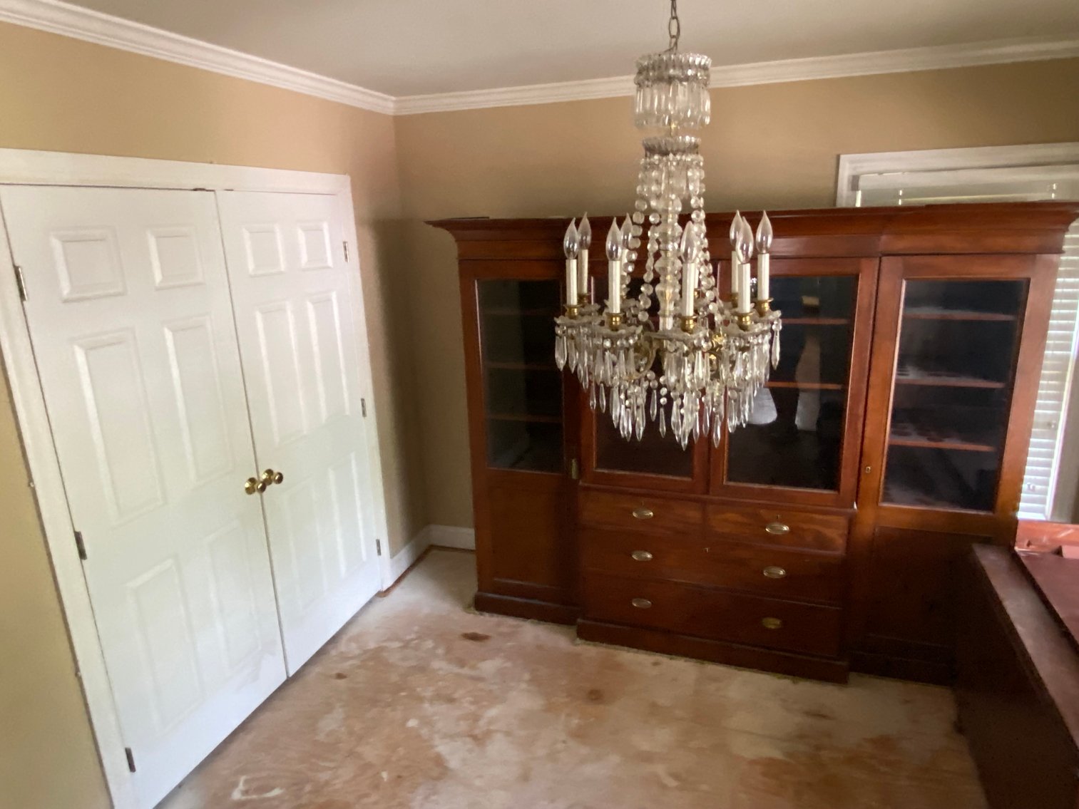 Image for 4 BR/3 BA Home & Adjacent .14 +/- Acre Vacant Lot in The Town of Leesburg, VA--SELLING to the HIGHEST BIDDER!!