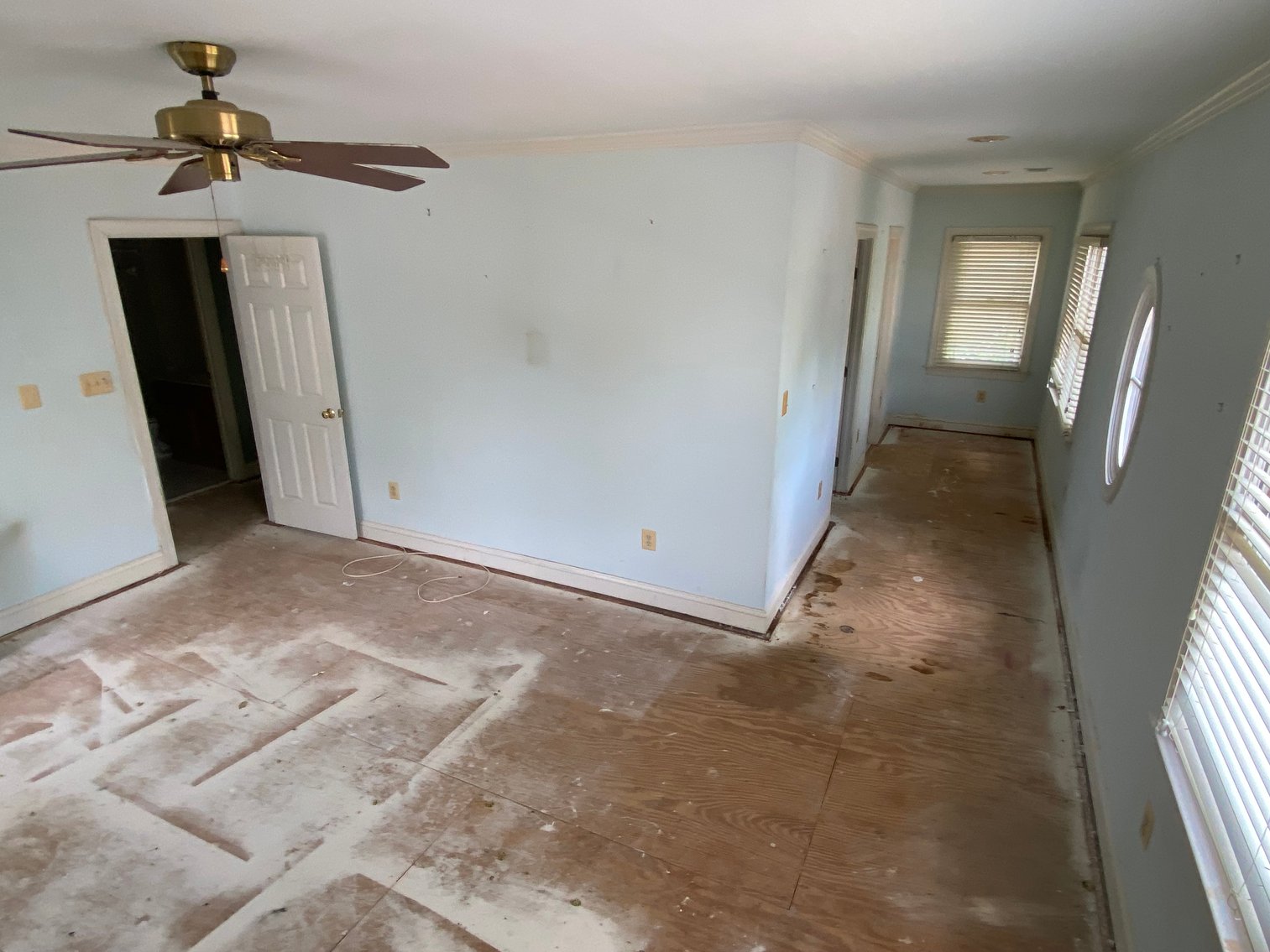 Image for 4 BR/3 BA Home & Adjacent .14 +/- Acre Vacant Lot in The Town of Leesburg, VA--SELLING to the HIGHEST BIDDER!!