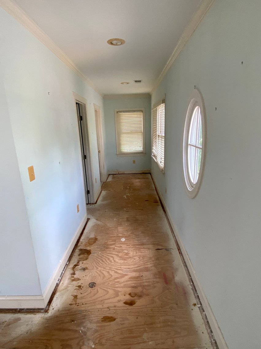 Image for 4 BR/3 BA Home & Adjacent .14 +/- Acre Vacant Lot in The Town of Leesburg, VA--SELLING to the HIGHEST BIDDER!!