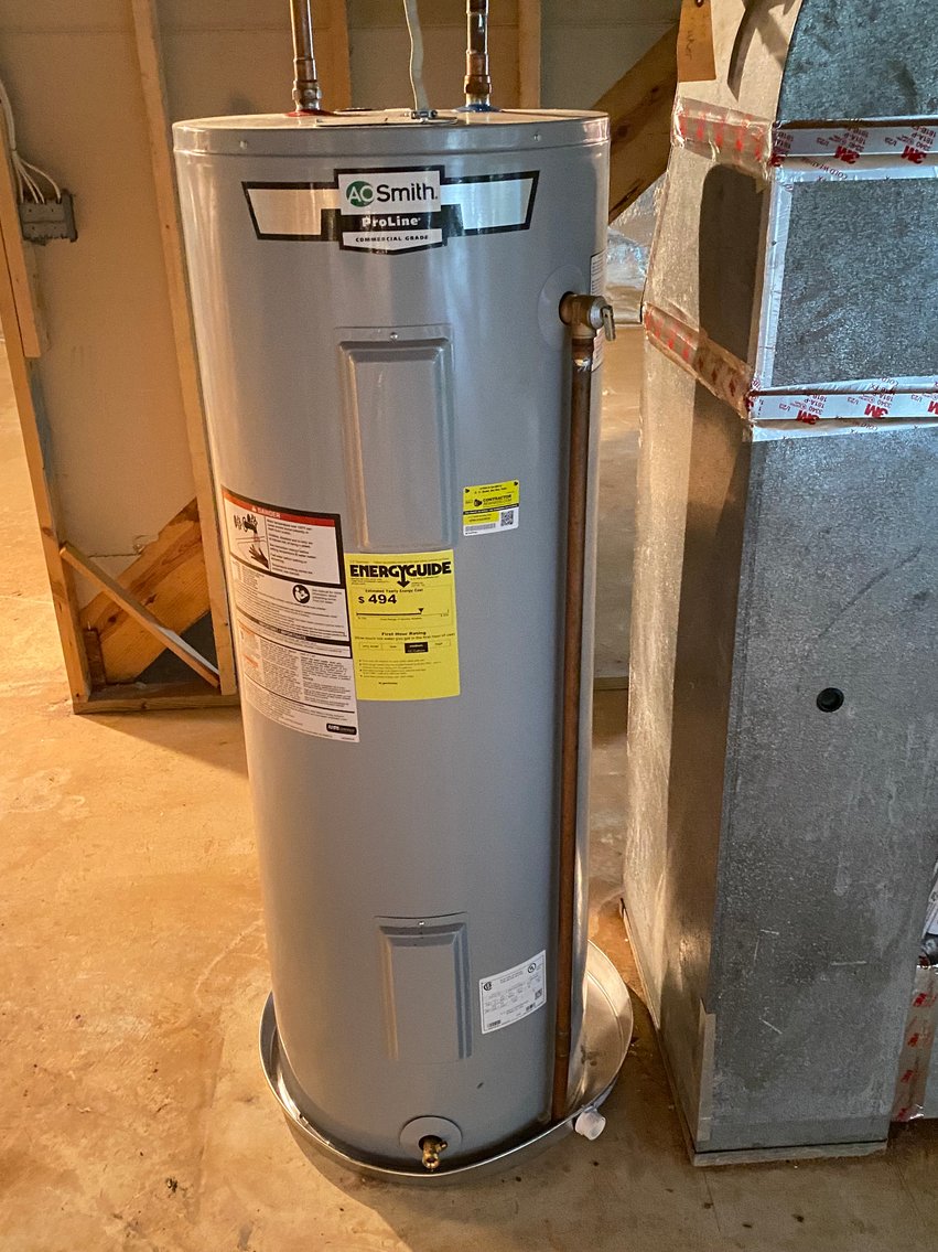 Image for 4 BR/3 BA Home & Adjacent .14 +/- Acre Vacant Lot in The Town of Leesburg, VA--SELLING to the HIGHEST BIDDER!!