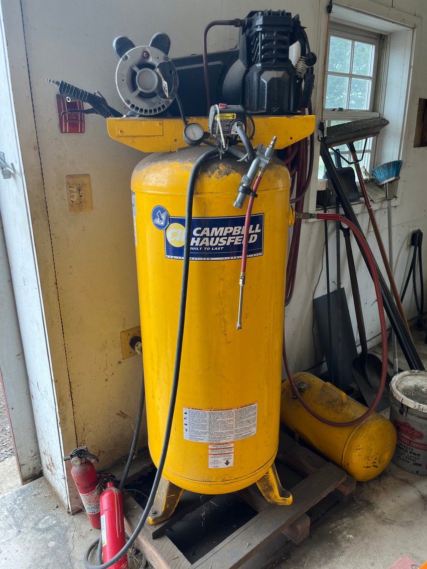 Image for New Holland Tractor, Ferris Zero Turns, Horse Trailer, 3 Point Implements, Race Car Balancer, Tools - Virtual Auction