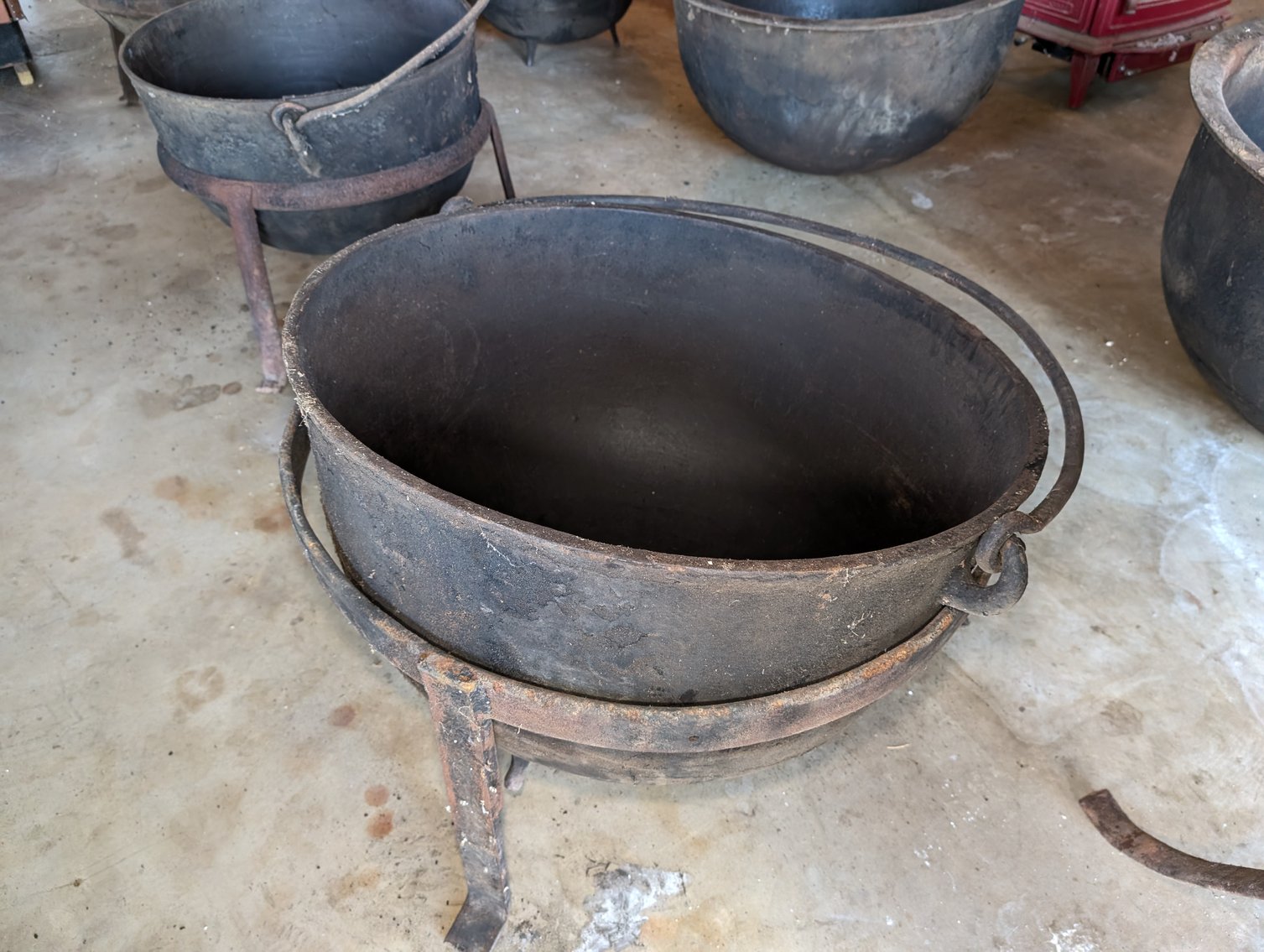 Image for James C. Athey Family Trust & Jo Ann D. Athey Family Trust - Session 3 - Wood Working Tools, Pin Ball Machine, Butchering Items, Kettles, Freezers, Hardware & More!