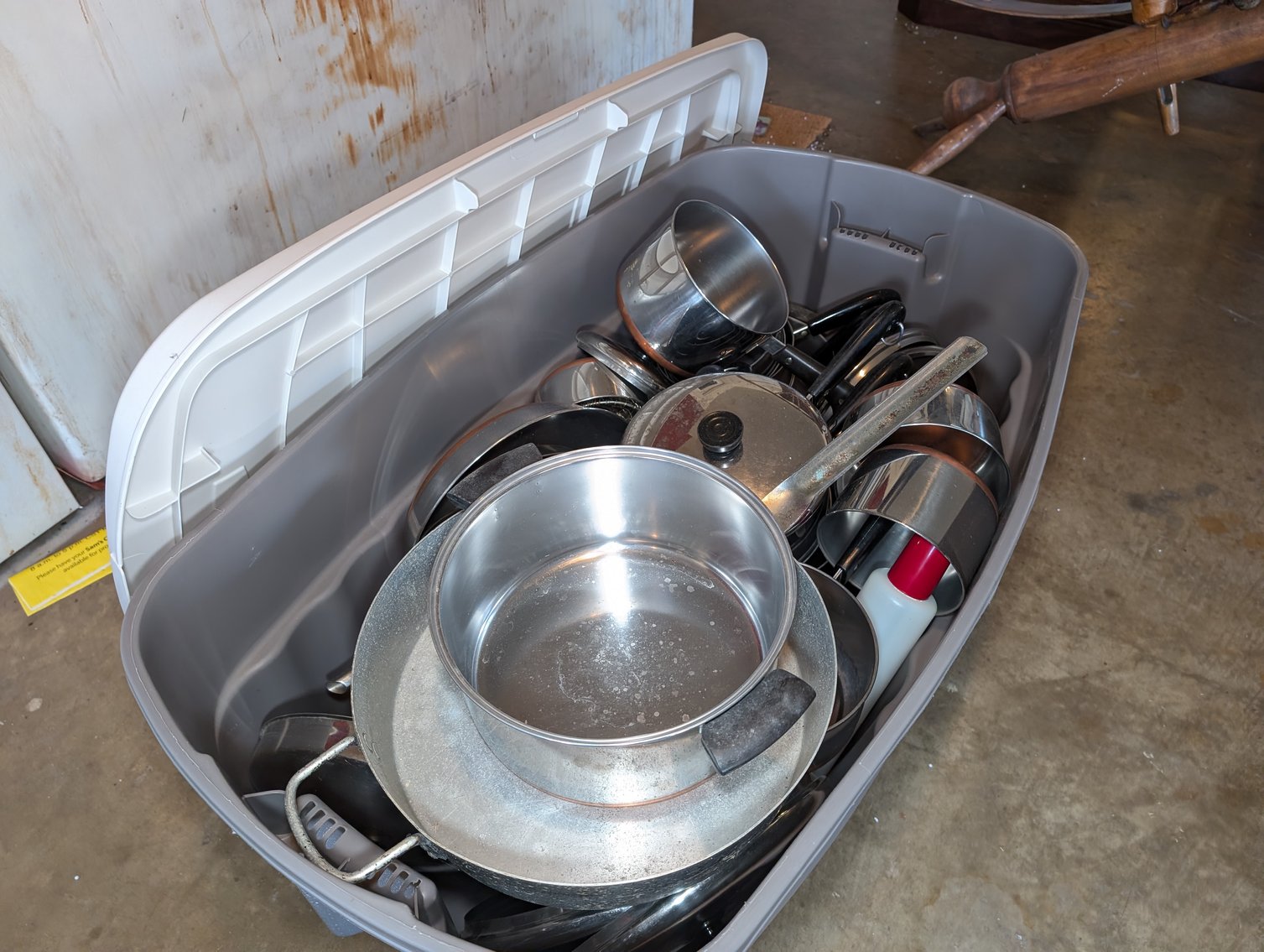 Image for James C. Athey Family Trust & Jo Ann D. Athey Family Trust - Session 3 - Wood Working Tools, Pin Ball Machine, Butchering Items, Kettles, Freezers, Hardware & More!