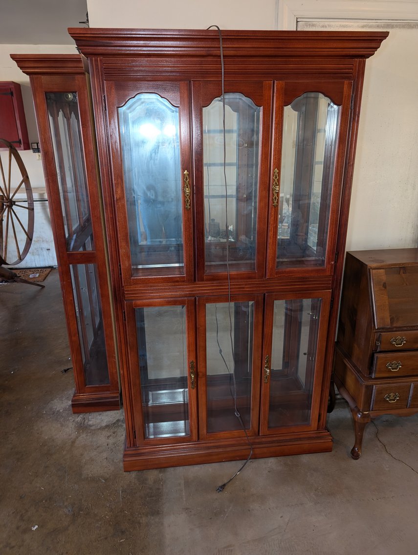 Image for James C. Athey Family Trust & Jo Ann D. Athey Family Trust - Session 3 - Wood Working Tools, Pin Ball Machine, Butchering Items, Kettles, Freezers, Hardware & More!