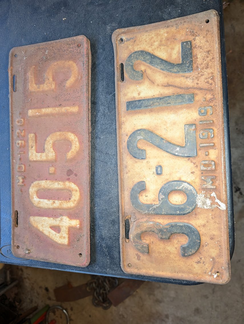 Image for James C. Athey Family Trust & Jo Ann D. Athey Family Trust - Session 3 - Wood Working Tools, Pin Ball Machine, Butchering Items, Kettles, Freezers, Hardware & More!