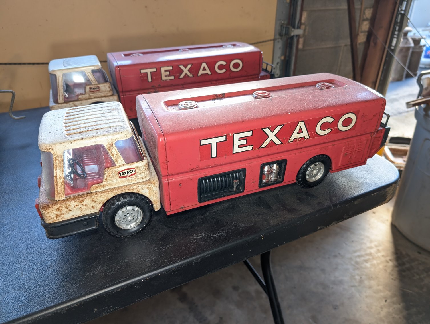 Image for James C. Athey Family Trust & Jo Ann D. Athey Family Trust - Session 3 - Wood Working Tools, Pin Ball Machine, Butchering Items, Kettles, Freezers, Hardware & More!