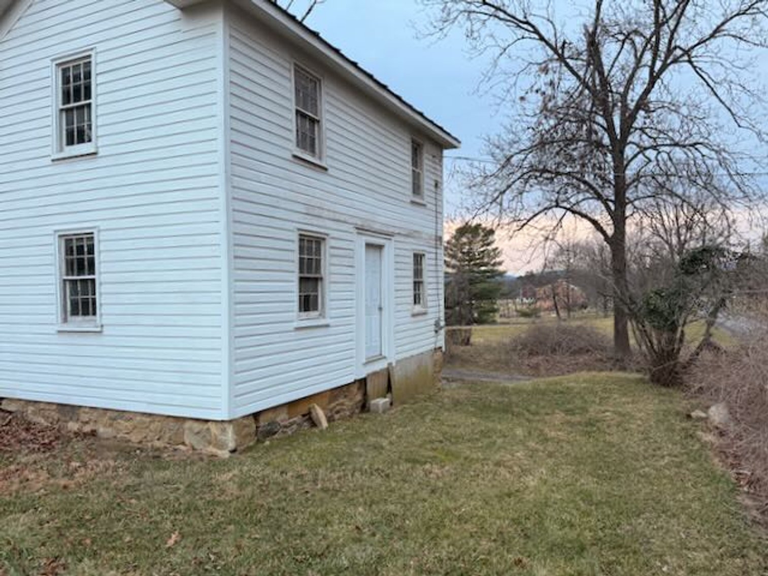 Image for 3 BR Partially Renovated Home on 1.47 +/- Acres in Loudoun County, VA