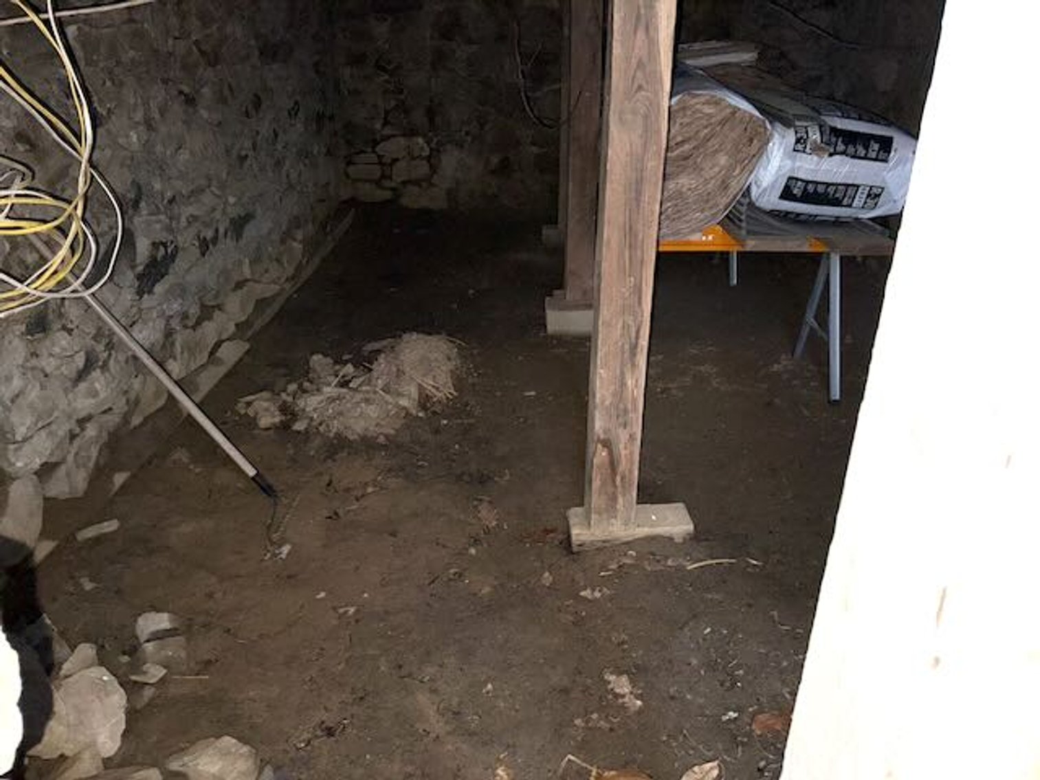 Image for 3 BR Partially Renovated Home on 1.47 +/- Acres in Loudoun County, VA