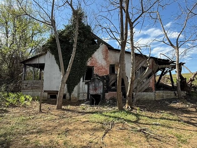 Image for 2.1 +/- Acre Wooded Corner Lot in Loudoun County, VA