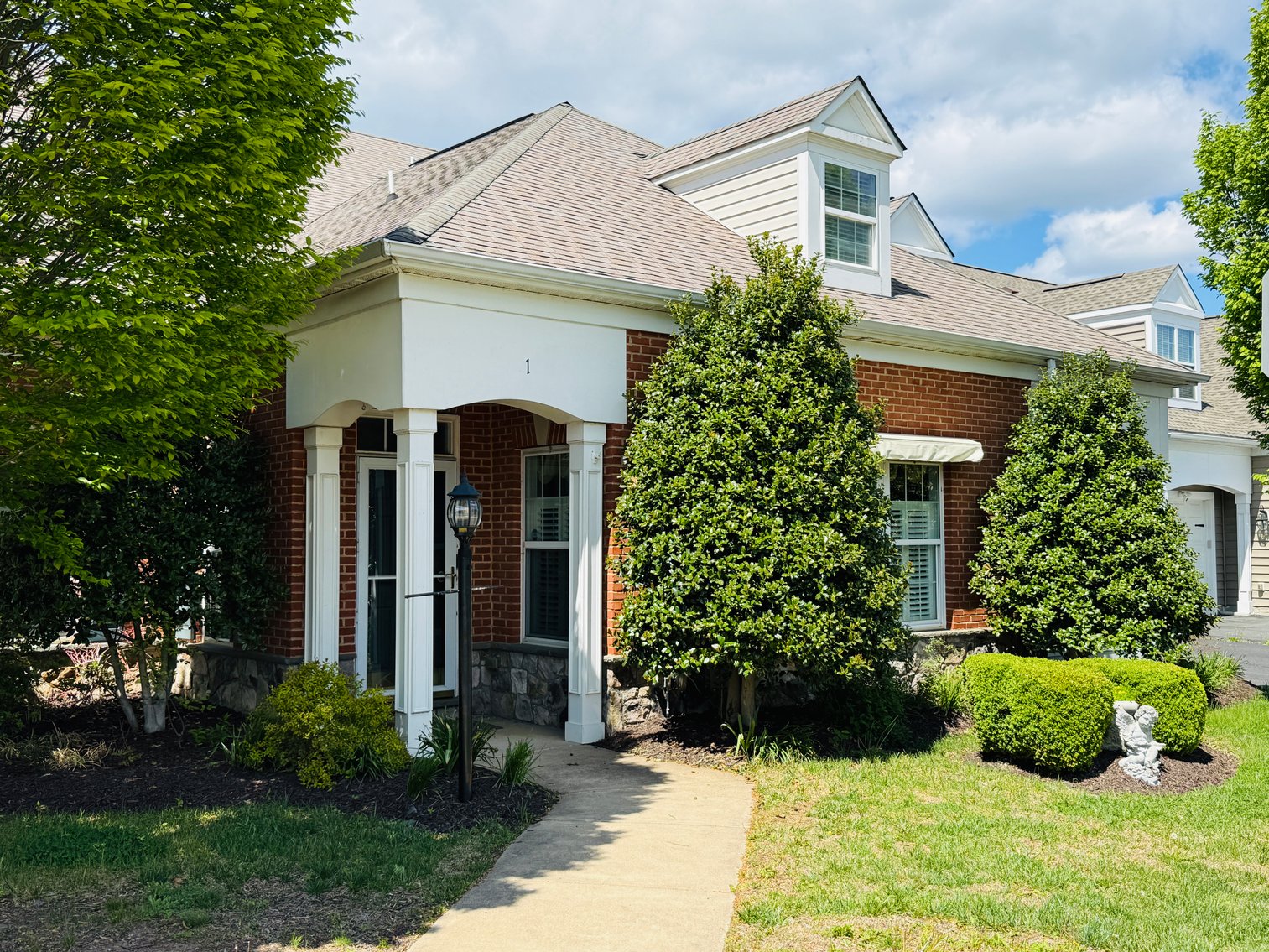 Image for 3 BR/2.5 BA End-Unit Villa in the 55+ Active Adult Community of Heritage Highlands--Loudoun County, VA