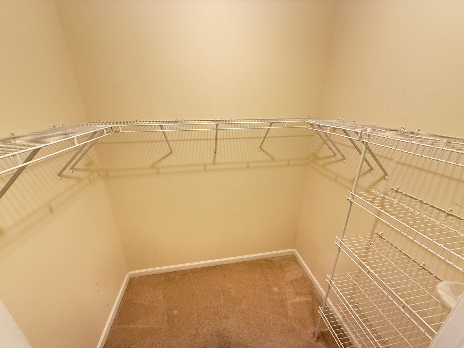 Image for 3 BR/2.5 BA End-Unit Villa in the 55+ Active Adult Community of Heritage Highlands--Loudoun County, VA