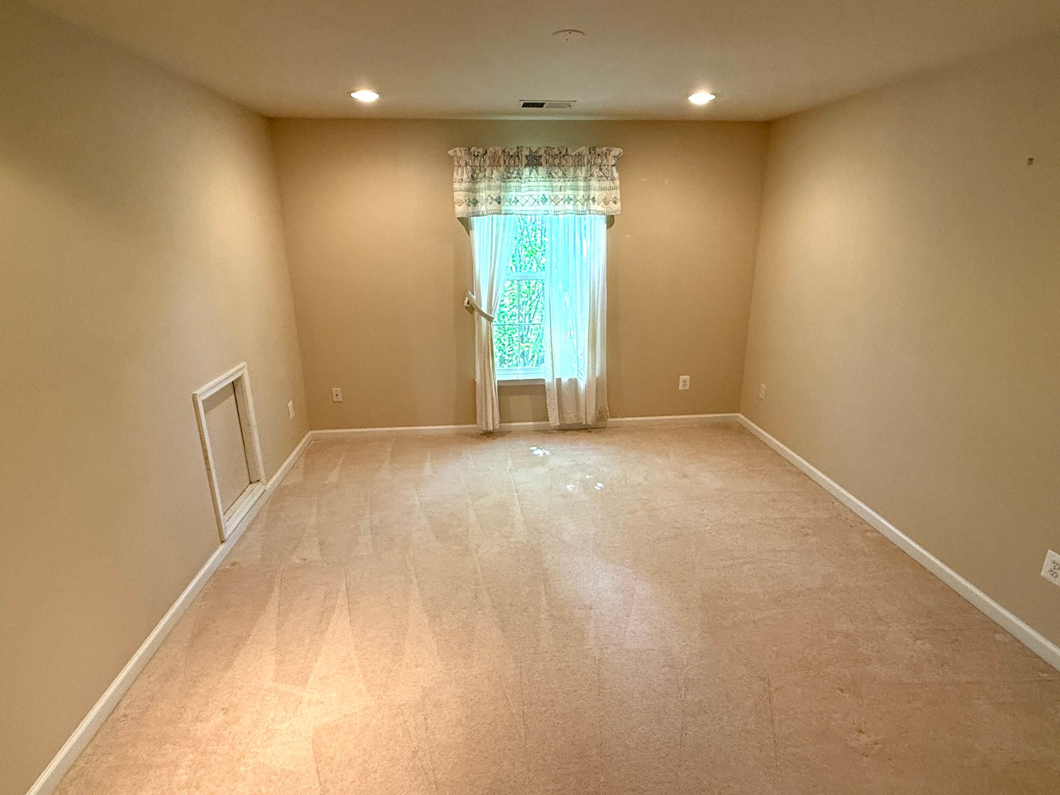 Image for 3 BR/2.5 BA End-Unit Villa in the 55+ Active Adult Community of Heritage Highlands--Loudoun County, VA