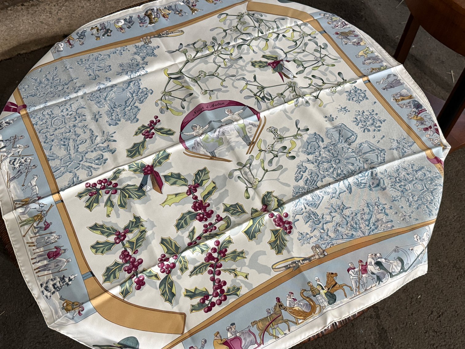 Image for From the Estate of Barbara Lynn Wellborn of Charleston SC - Sterling Silver, Designer Handbags, Asian Ceramics, Porcelain, Antiques & More! - Virtual Auction