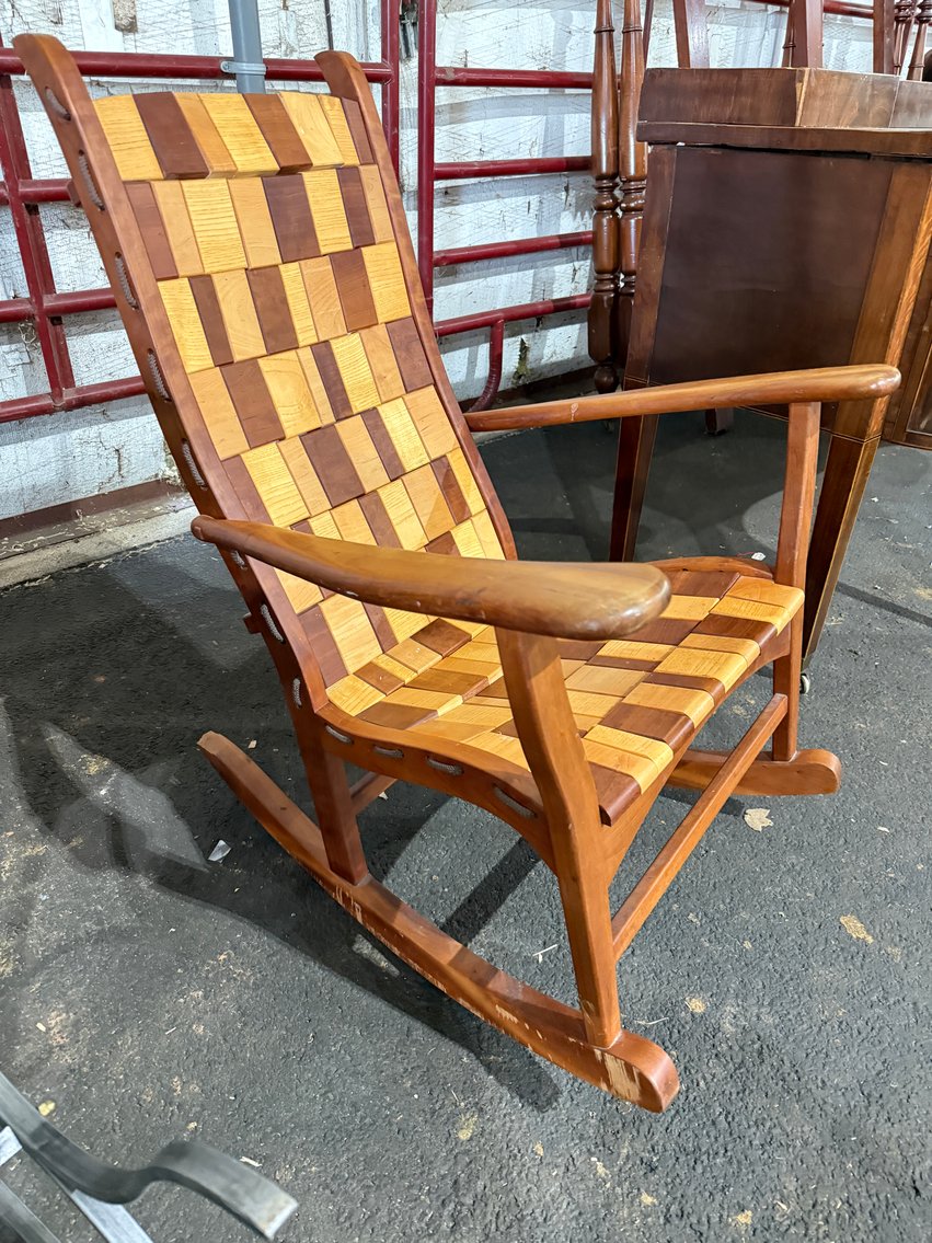 Image for From the Estate of Barbara Lynn Wellborn of Charleston SC - Sterling Silver, Designer Handbags, Asian Ceramics, Porcelain, Antiques & More! - Virtual Auction