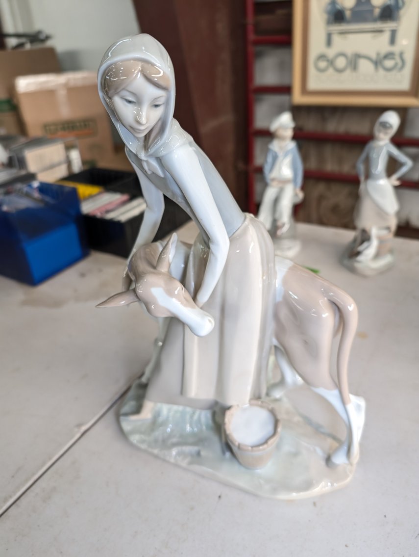 Image for Estate of William C. Whitmore, Lladro Porcelain Figurines, Antique Furniture, Holiday Decorations & More - Virtual Auction