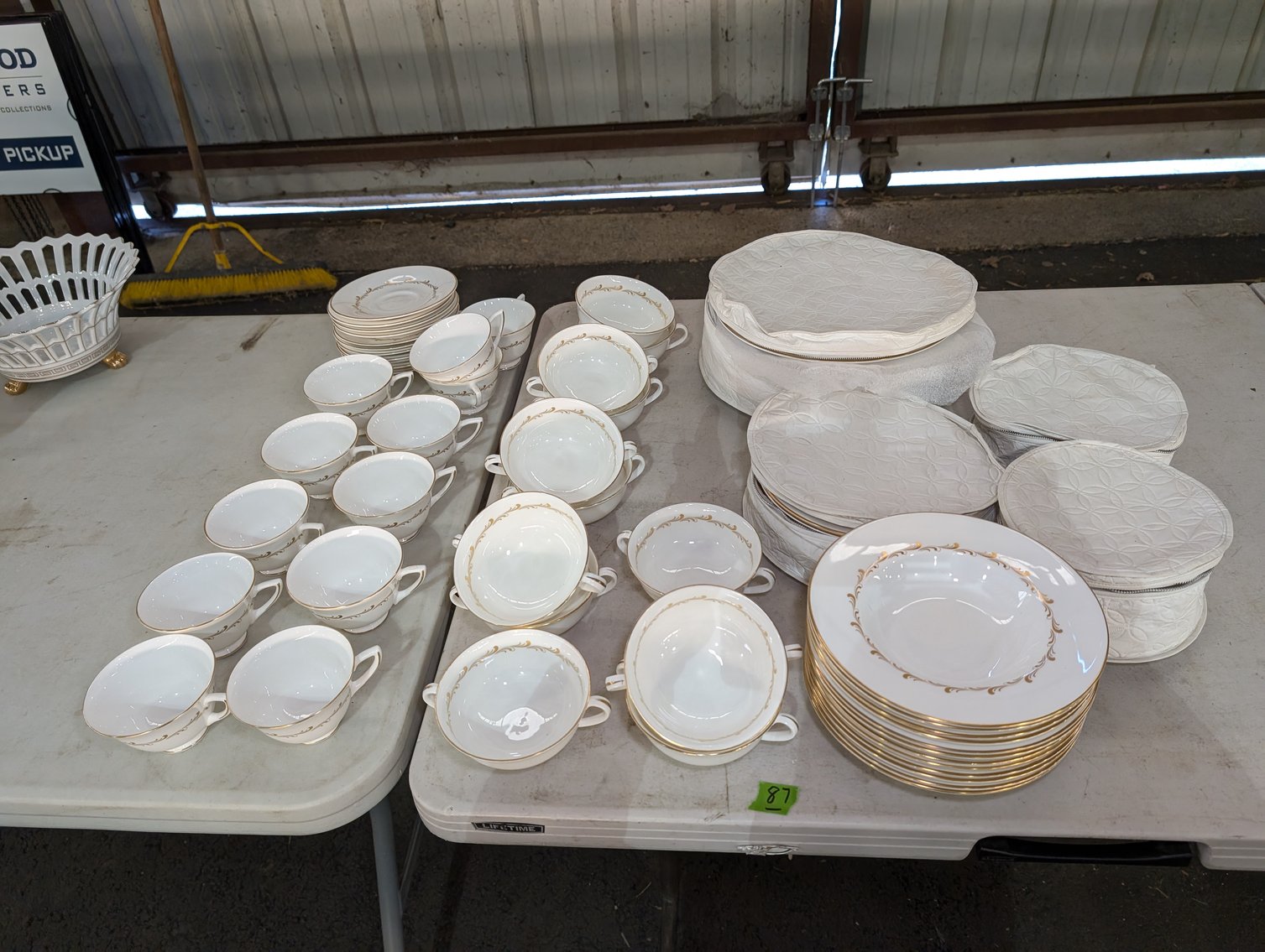 Image for Estate of William C. Whitmore, Lladro Porcelain Figurines, Antique Furniture, Holiday Decorations & More - Virtual Auction