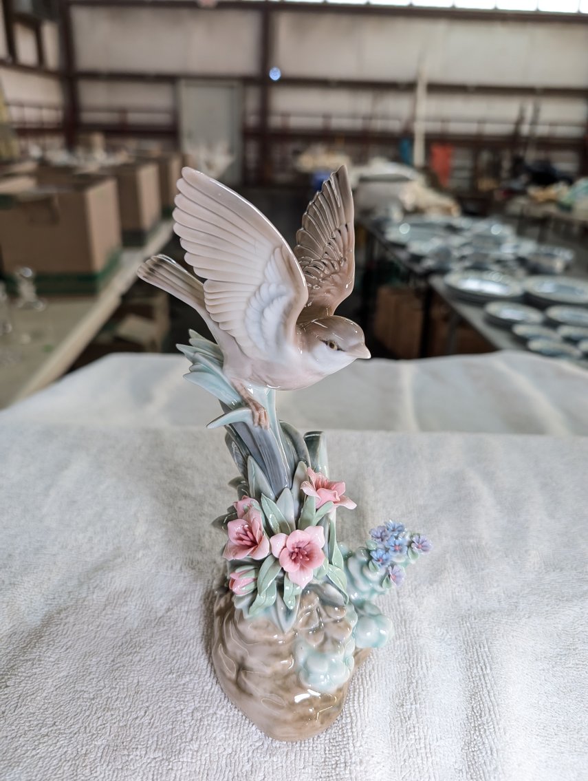 Image for Estate of William C. Whitmore, Lladro Porcelain Figurines, Antique Furniture, Holiday Decorations & More - Virtual Auction