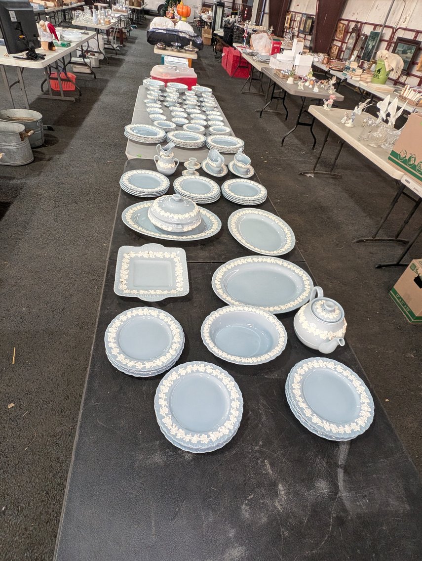 Image for Estate of William C. Whitmore, Lladro Porcelain Figurines, Antique Furniture, Holiday Decorations & More - Virtual Auction